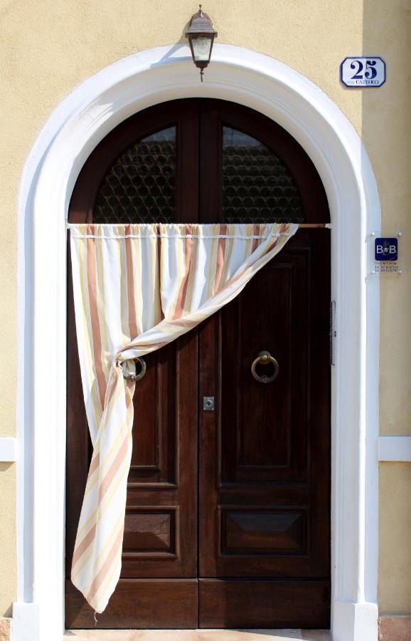 Porta Del Carmine Bed & Breakfast Comacchio Exterior photo