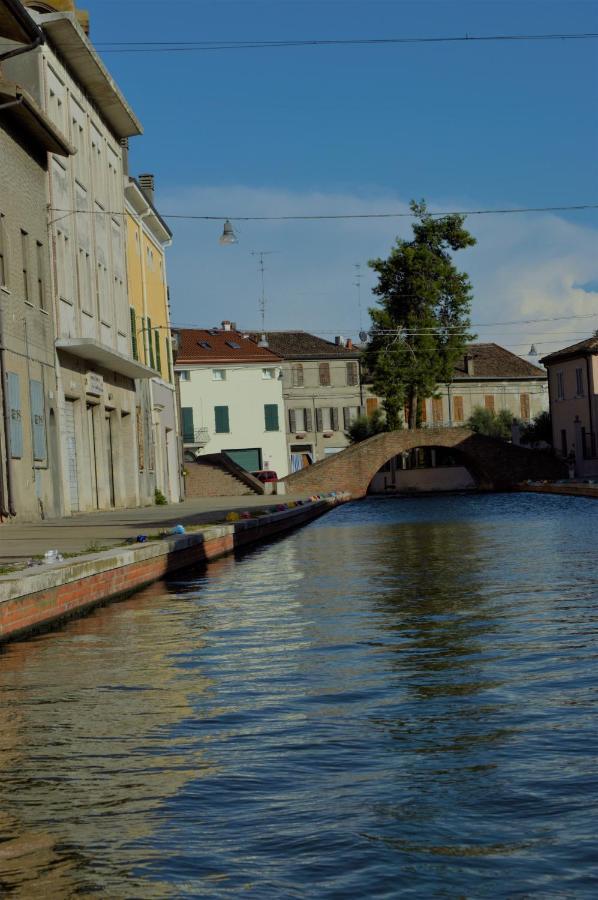 Porta Del Carmine Bed & Breakfast Comacchio Exterior photo